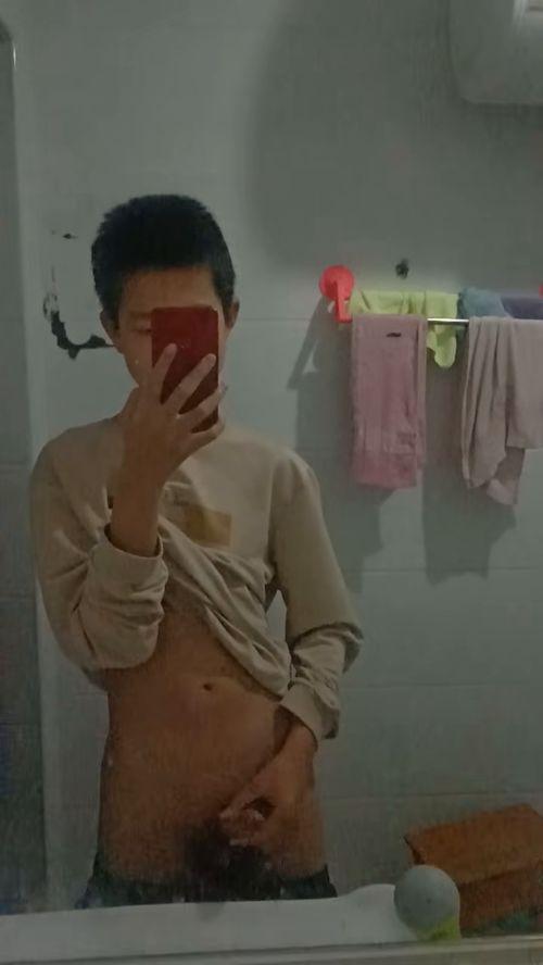 被同桌射在里面视频,一场校园风波的反思