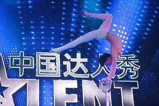 殷建行中国达人秀视频,舞台上的奇迹创造者